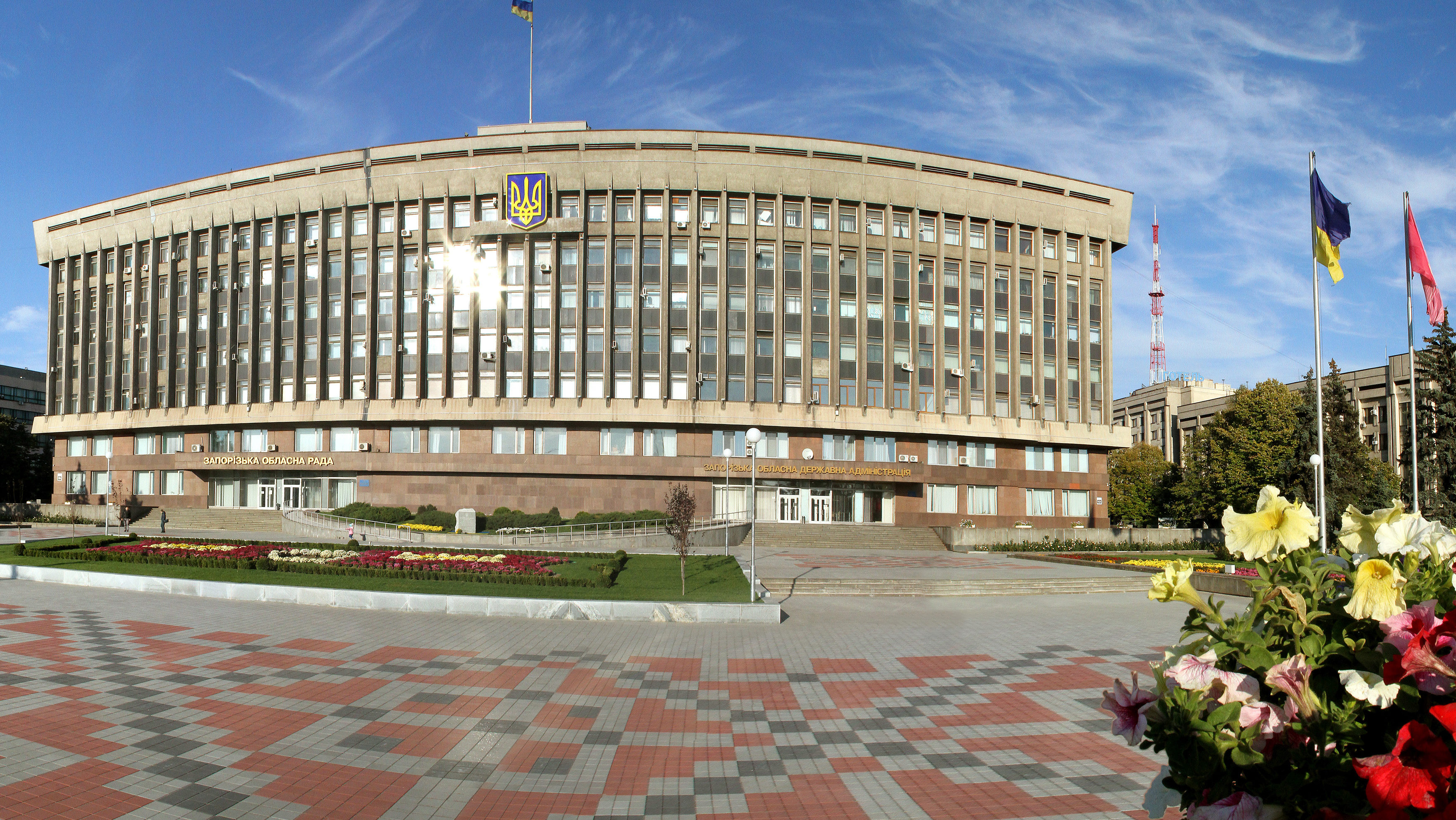 ЗАПОРІЗЬКА ОДА, ДЕПАРТАМЕНТИ ОБИРАЮТЬ  «ВСЕСВІТ».